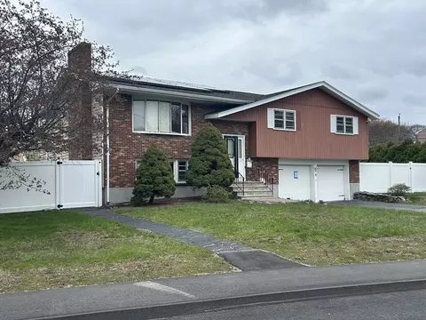 1 Eisenhower Dr, Randolph, MA 02368