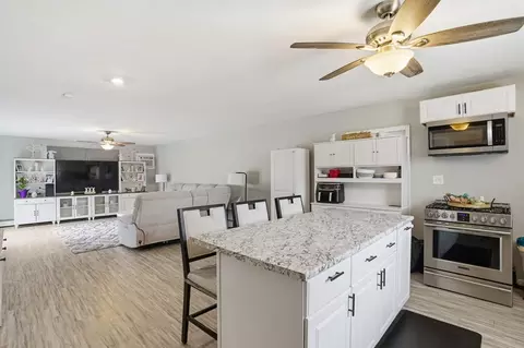 16 Brown St, North Providence, RI 02904