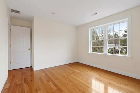 4 Henley Rd, Acton, MA 01720 photo 29