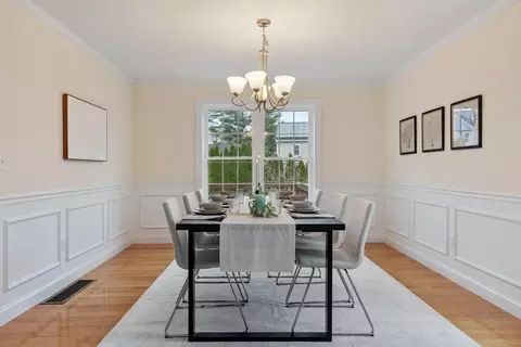 4 Henley Rd, Acton, MA 01720 photo 9