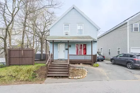 35 Essex St, Athol, MA 01331