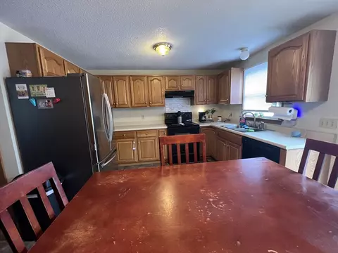 Kitchen - 46-48 Kent Rd, Springfield, MA 01129 photo 4 of 4