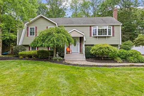 59 Heather Dr, Plymouth, MA 02360