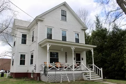 117 N Main St, Deerfield, MA 01373