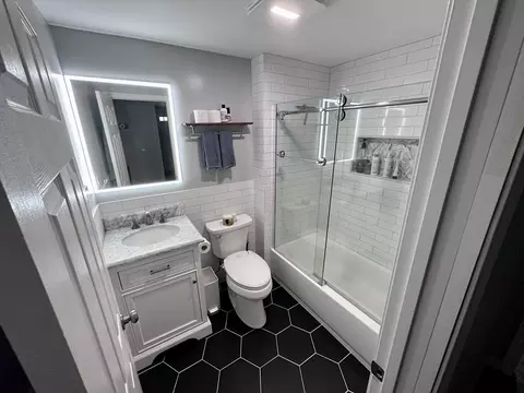 Bath - 9 Sunset Ave, Holbrook, MA 02343 photo 1 of 2
