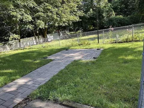 Exterior - 9 Sunset Ave, Holbrook, MA 02343 photo 3 of 4