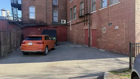 101-107 Gorham St, Lowell, MA 01852 photo 9