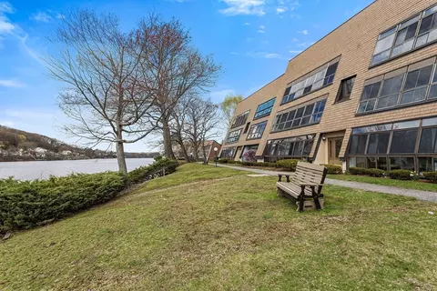 7 Eaglehead Ter #3, Shrewsbury, MA 01545