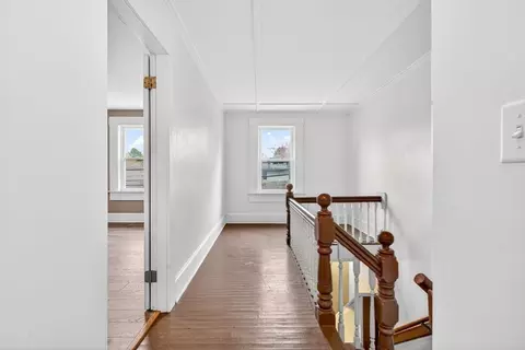 Entry Way - 279 S Main St, Athol, MA 01331 photo 4 of 5