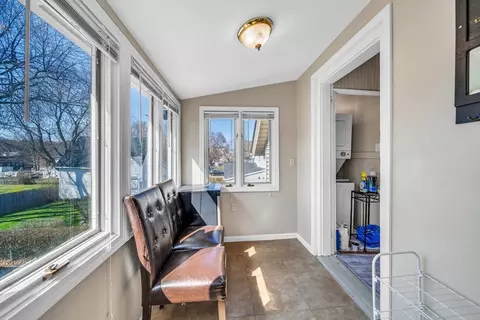 34 Sherbrook Ave, Worcester, MA 01604 photo 16