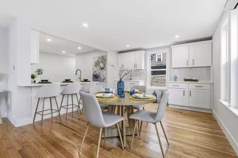 8 Hammatt St #2, Ipswich, MA 01938