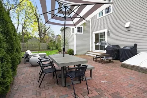 18 Crowes Ln, Hingham, MA 02043 photo 29