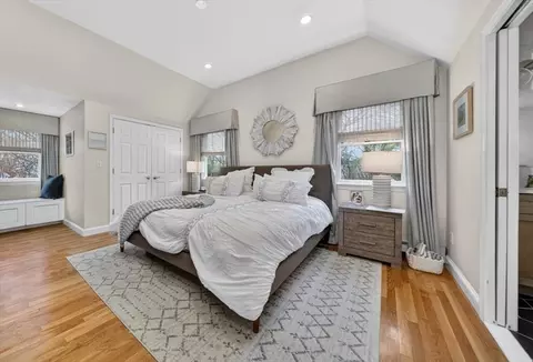 18 Crowes Ln, Hingham, MA 02043 photo 13