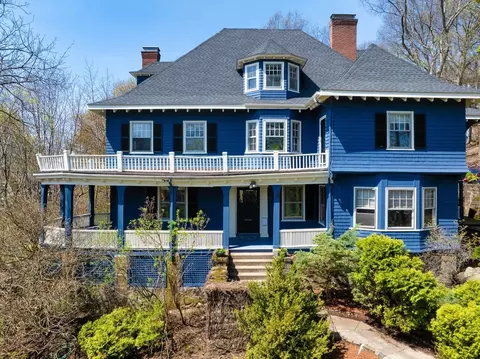 2 Mason Ter, Brookline, MA 02446