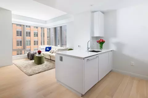 135 Seaport Blvd #708, Boston, MA 02210