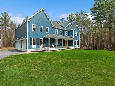 51 Hartwell Ave, Littleton, MA 01460