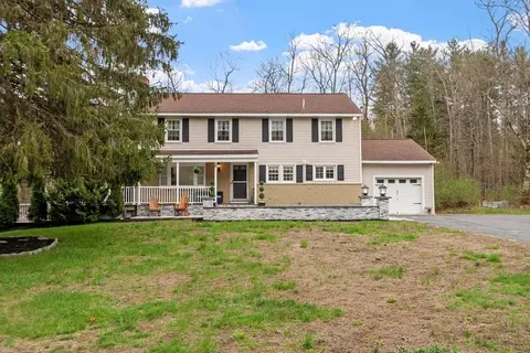 279 Redemption Rock Trl, Sterling, MA 01564