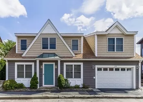 135 Lake Ave, Worcester, MA 01604