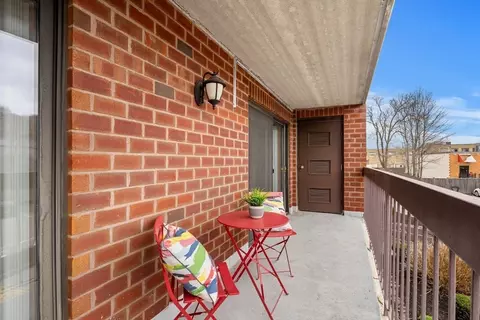 Exterior - 159 Main St #11B, Stoneham, MA 02180 photo 1 of 5