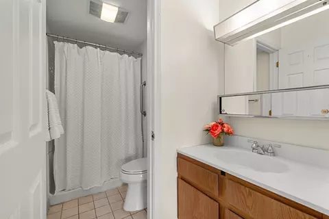 Bath - 159 Main St #11B, Stoneham, MA 02180 photo 1 of 3