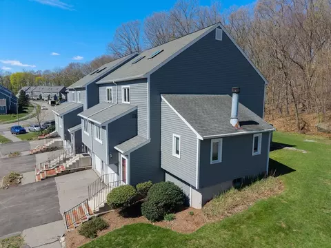 31 Blithewood Ave #1201, Worcester, MA 01604 photo 2