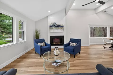 Living - 1 Hunter Dr, Andover, MA 01810 photo 1 of 5