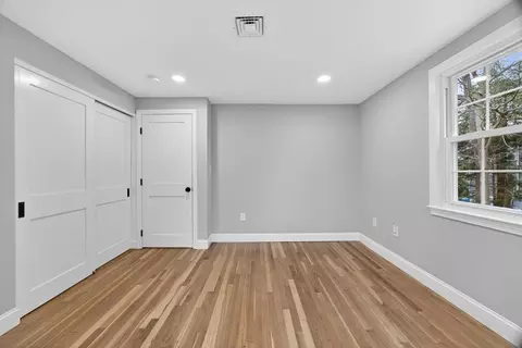 Bedroom - 1 Hunter Dr, Andover, MA 01810 photo 5 of 7