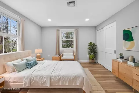 Bedroom - 1 Hunter Dr, Andover, MA 01810 photo 2 of 7