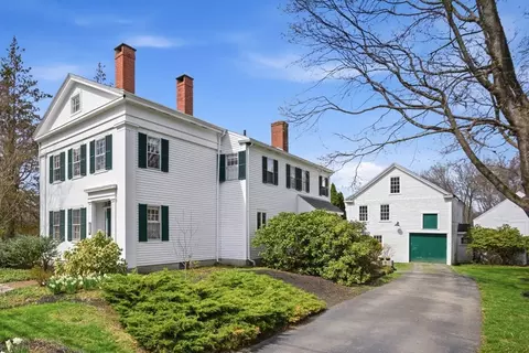 248 Main St, West Newbury, MA 01985