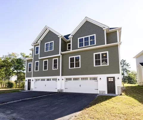 47 Thomas Mann Cir UNIT 28, Norfolk, MA 02056