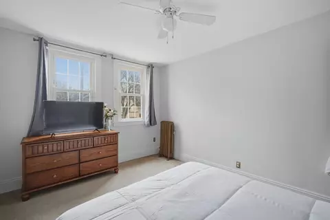 32 Burton St, Springfield, MA 01108 photo 18