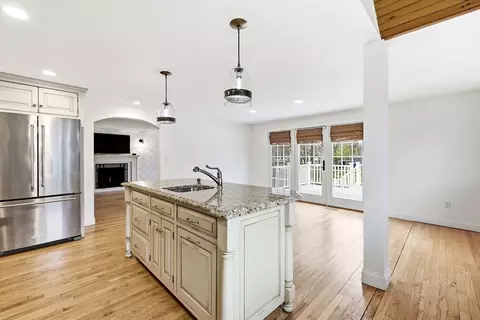 Kitchen - 7 Brewster Rd, West Springfield, MA 01089 photo 4 of 7