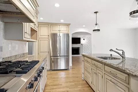 Kitchen - 7 Brewster Rd, West Springfield, MA 01089 photo 5 of 7