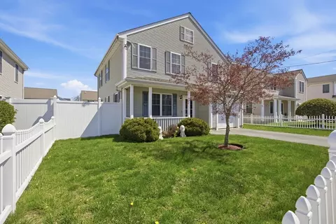 232 Reeves St, Fall River, MA 02721
