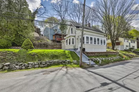 94 Liberty St, Marlborough, MA 01752