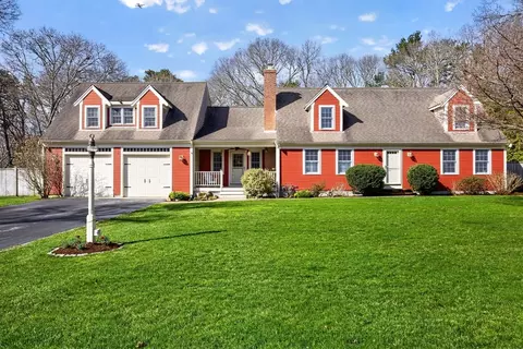 69 Union St, Yarmouth, MA 02675