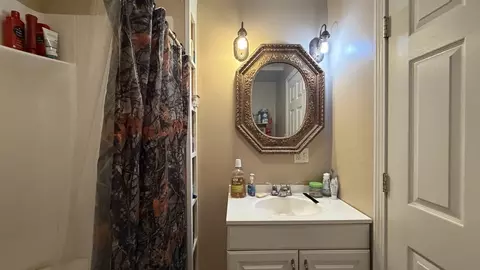 66 Hargraves St, Fall River, MA 02723 photo 10