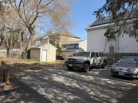 66 Hargraves St, Fall River, MA 02723 photo 27