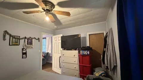 66 Hargraves St, Fall River, MA 02723 photo 9