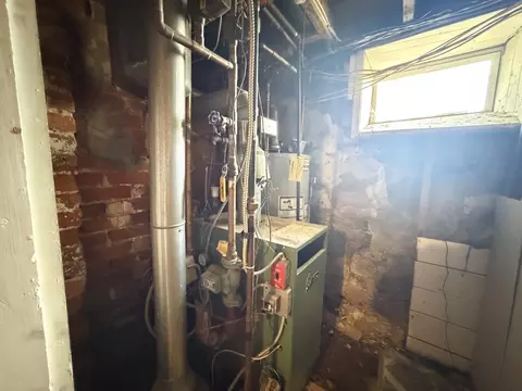 66 Hargraves St, Fall River, MA 02723 photo 25