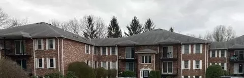 348 Neponset St #G, Canton, MA 02021