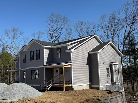 143 Essex St #143, Middleton, MA 01949