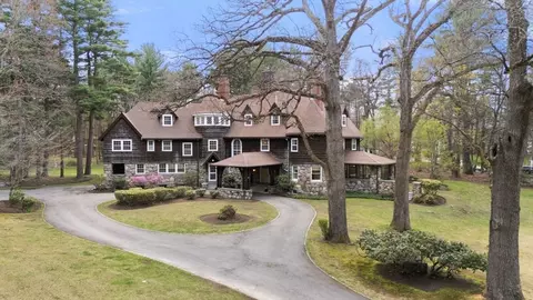 650 Canton Ave, Milton, MA 02186