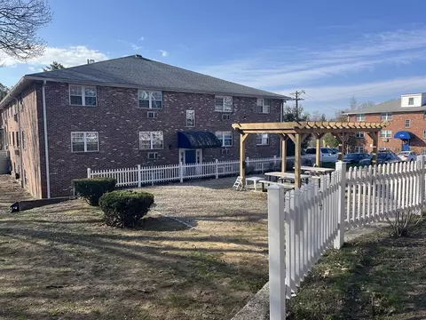234 Low St #21, Newburyport, MA 01950