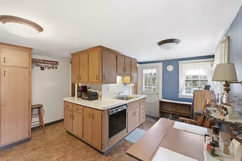 17 Evergreen Rd, Needham, MA 02494 photo 12