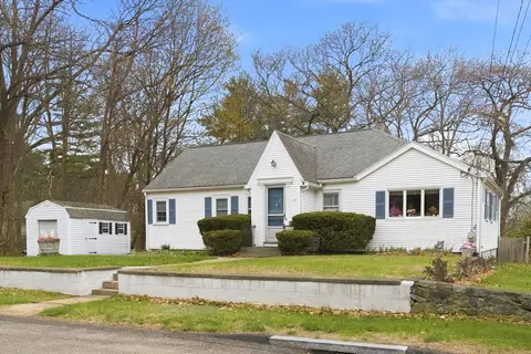 17 Evergreen Rd, Needham, MA 02494 photo 2