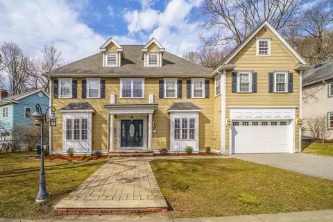 455 Waban Ave, Waban, MA 02468
