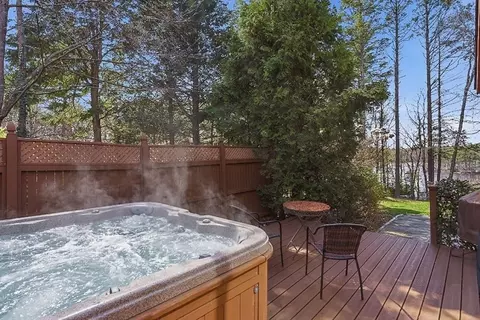 72 Warren Ave, Harvard, MA 01451 photo 9