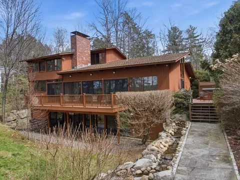 72 Warren Ave, Harvard, MA 01451 photo 2