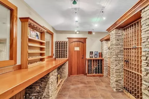 Entry Way - 2 Stonegate Ln, Dover, MA 02030 photo 4 of 4